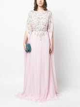 Load image into Gallery viewer, Dina Melwani pink multicolour floral-embroidered kaftan, front view
