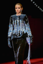 Load image into Gallery viewer, LOOK 1
