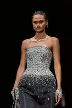 Load image into Gallery viewer, LOOK 35
