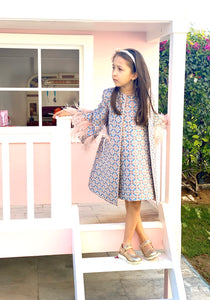 Look 10