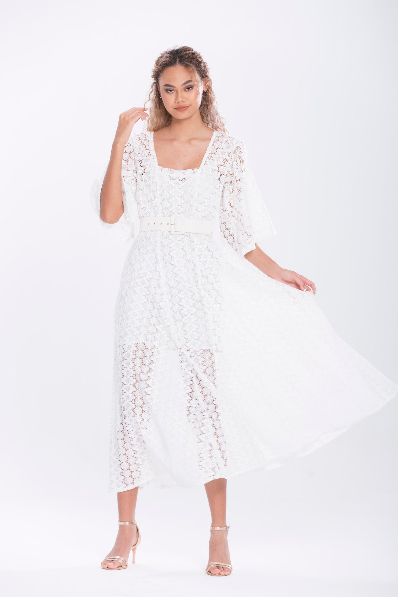 Lora Lace resort dress Dina Melwani Lora Lace resort dress Dina Melwani